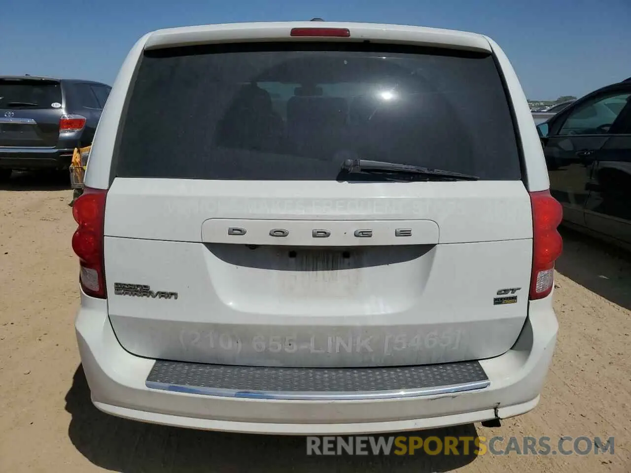 6 Photograph of a damaged car 2C4RDGEG0KR658713 DODGE CARAVAN 2019