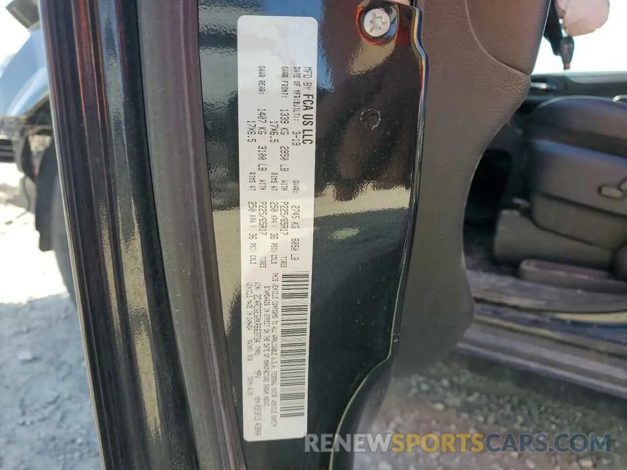 13 Photograph of a damaged car 2C4RDGEG0KR663734 DODGE CARAVAN 2019