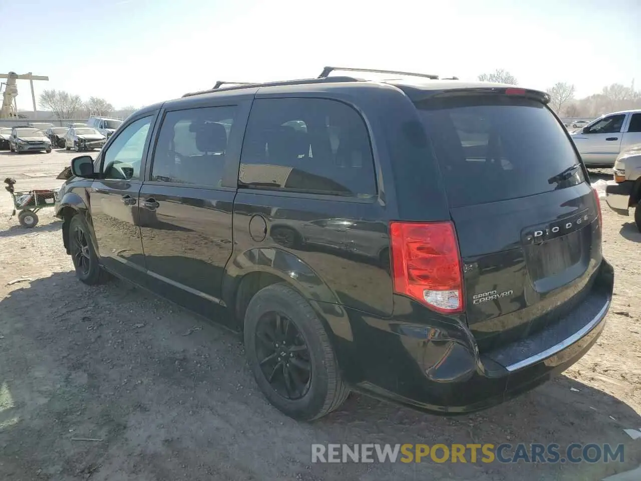 2 Photograph of a damaged car 2C4RDGEG0KR663734 DODGE CARAVAN 2019