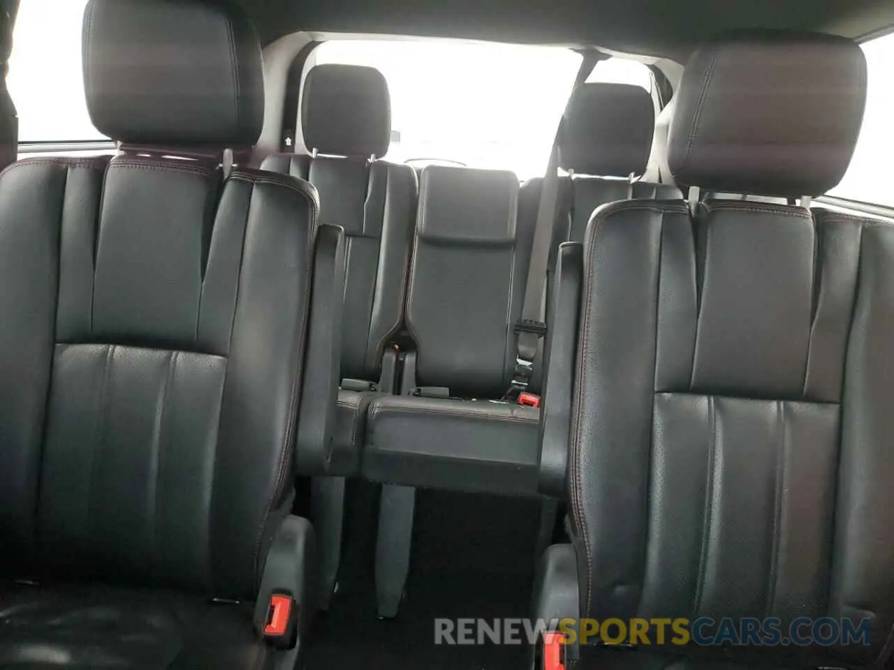 10 Photograph of a damaged car 2C4RDGEG0KR670540 DODGE CARAVAN 2019