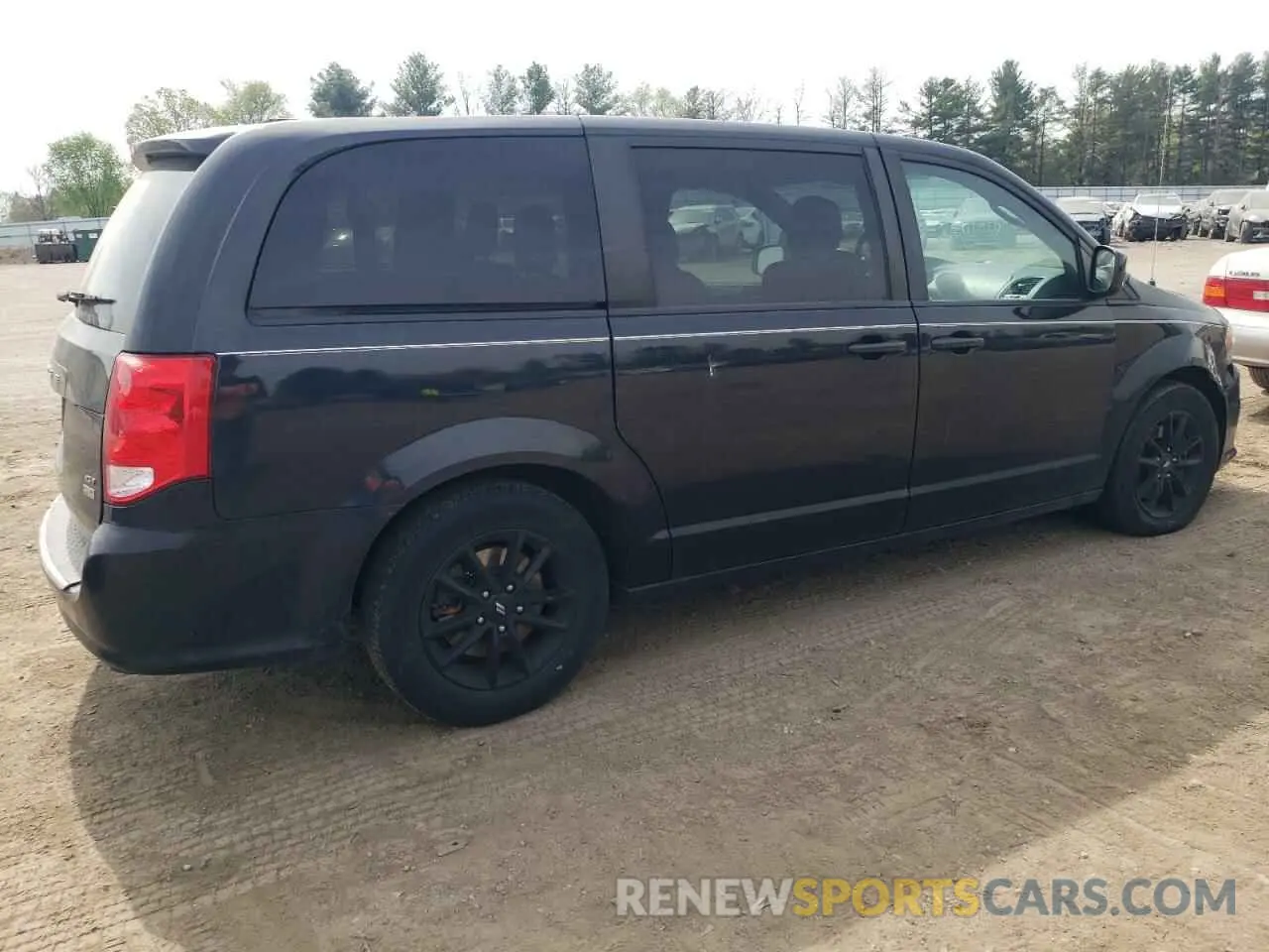 3 Photograph of a damaged car 2C4RDGEG1KR670787 DODGE CARAVAN 2019