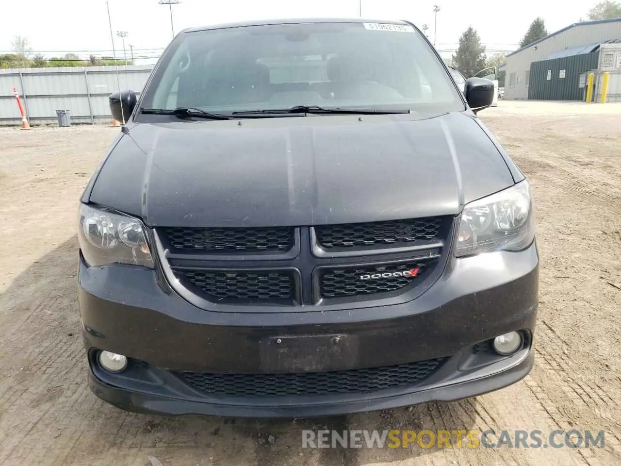 5 Photograph of a damaged car 2C4RDGEG1KR670787 DODGE CARAVAN 2019