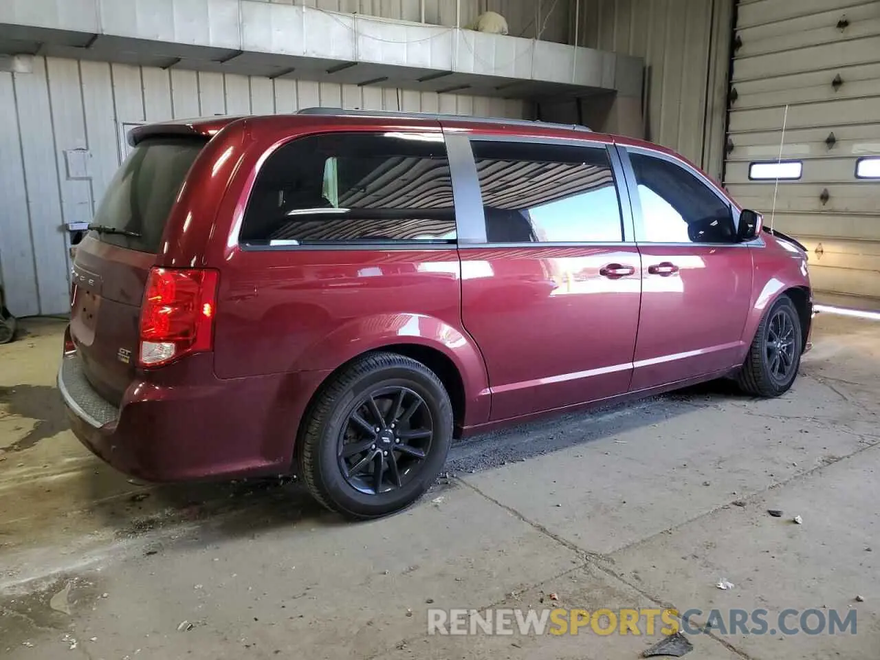 3 Photograph of a damaged car 2C4RDGEG1KR709457 DODGE CARAVAN 2019