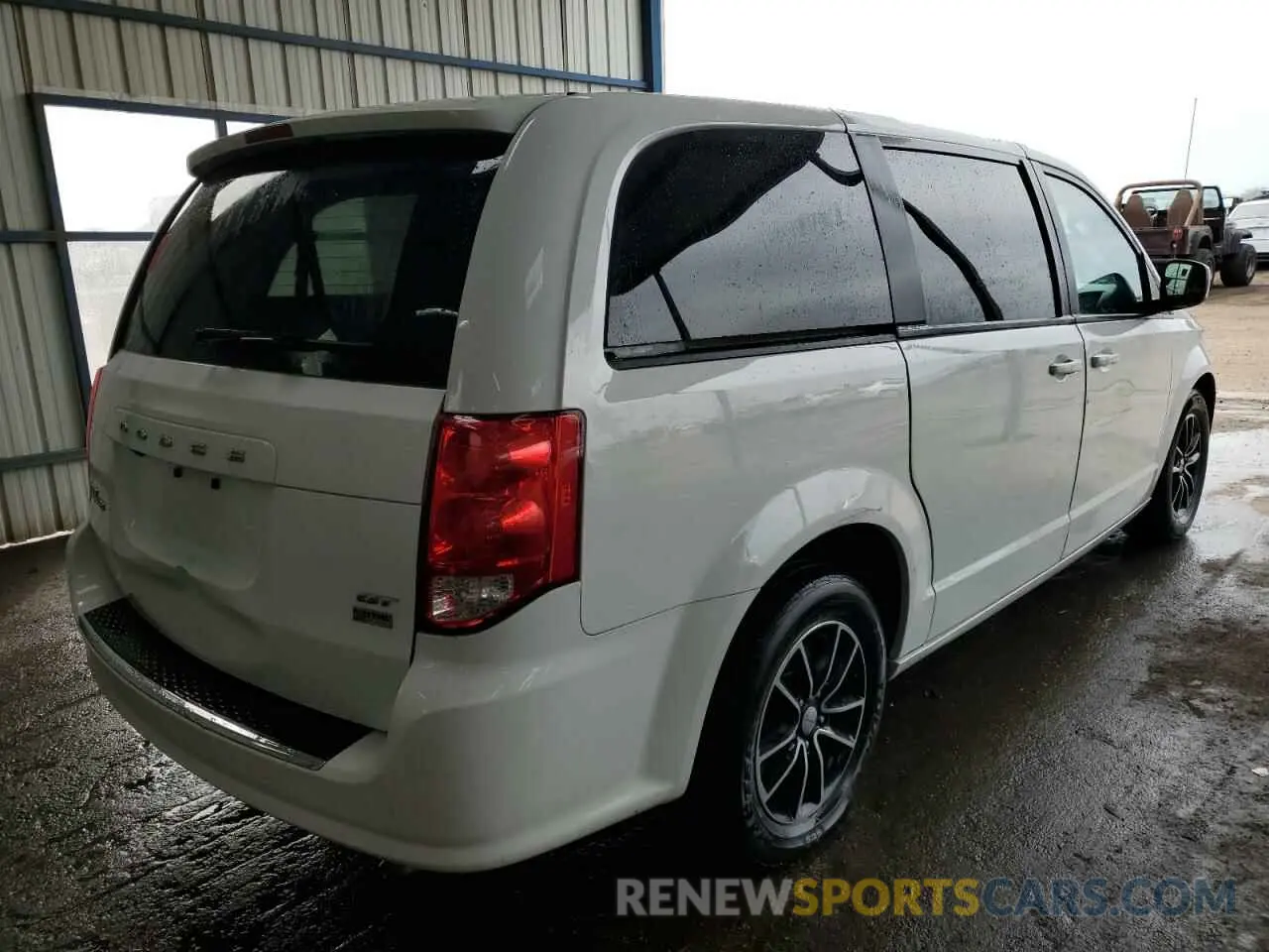 3 Photograph of a damaged car 2C4RDGEG2KR537956 DODGE CARAVAN 2019