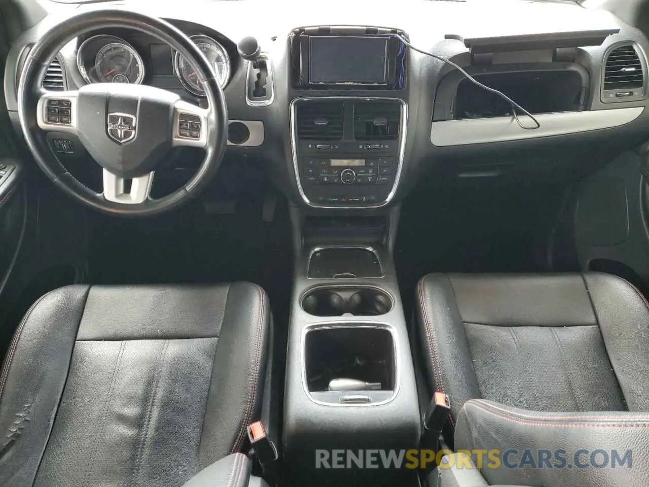8 Photograph of a damaged car 2C4RDGEG2KR537956 DODGE CARAVAN 2019