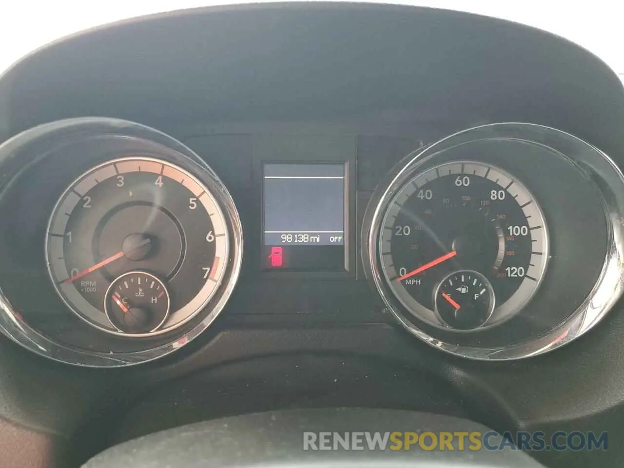 9 Photograph of a damaged car 2C4RDGEG2KR537956 DODGE CARAVAN 2019