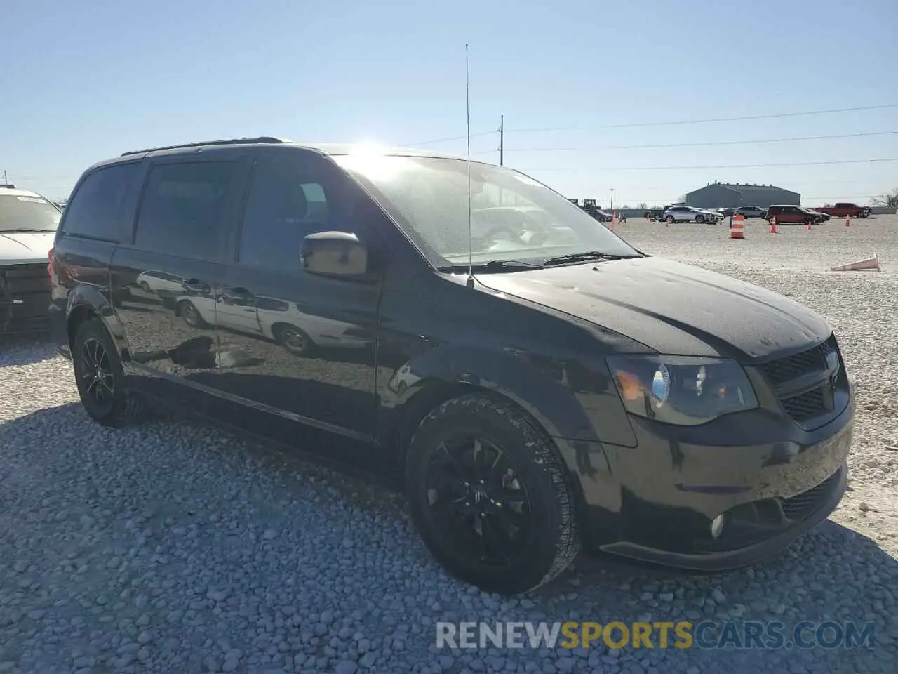 4 Photograph of a damaged car 2C4RDGEG2KR694788 DODGE CARAVAN 2019