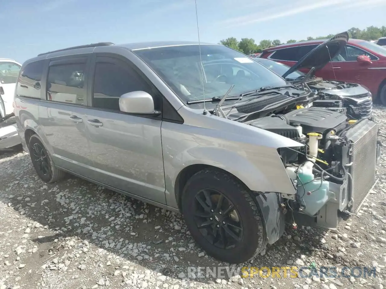 4 Photograph of a damaged car 2C4RDGEG2KR750812 DODGE CARAVAN 2019