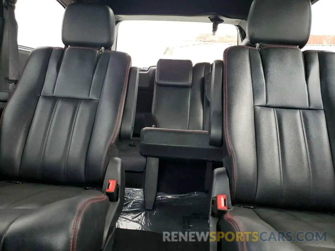 10 Photograph of a damaged car 2C4RDGEG2KR760059 DODGE CARAVAN 2019