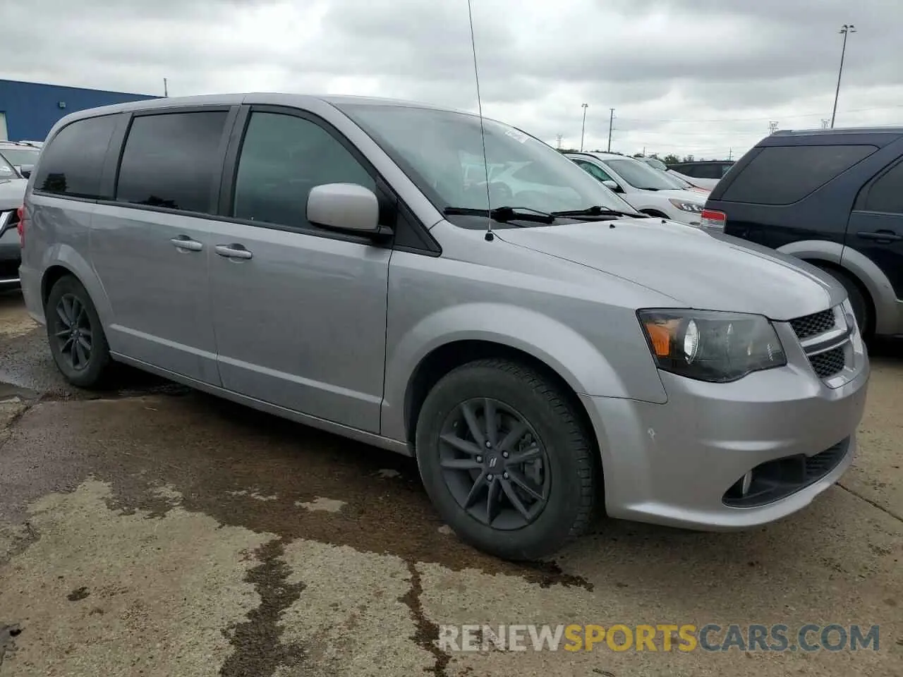 4 Photograph of a damaged car 2C4RDGEG2KR764306 DODGE CARAVAN 2019