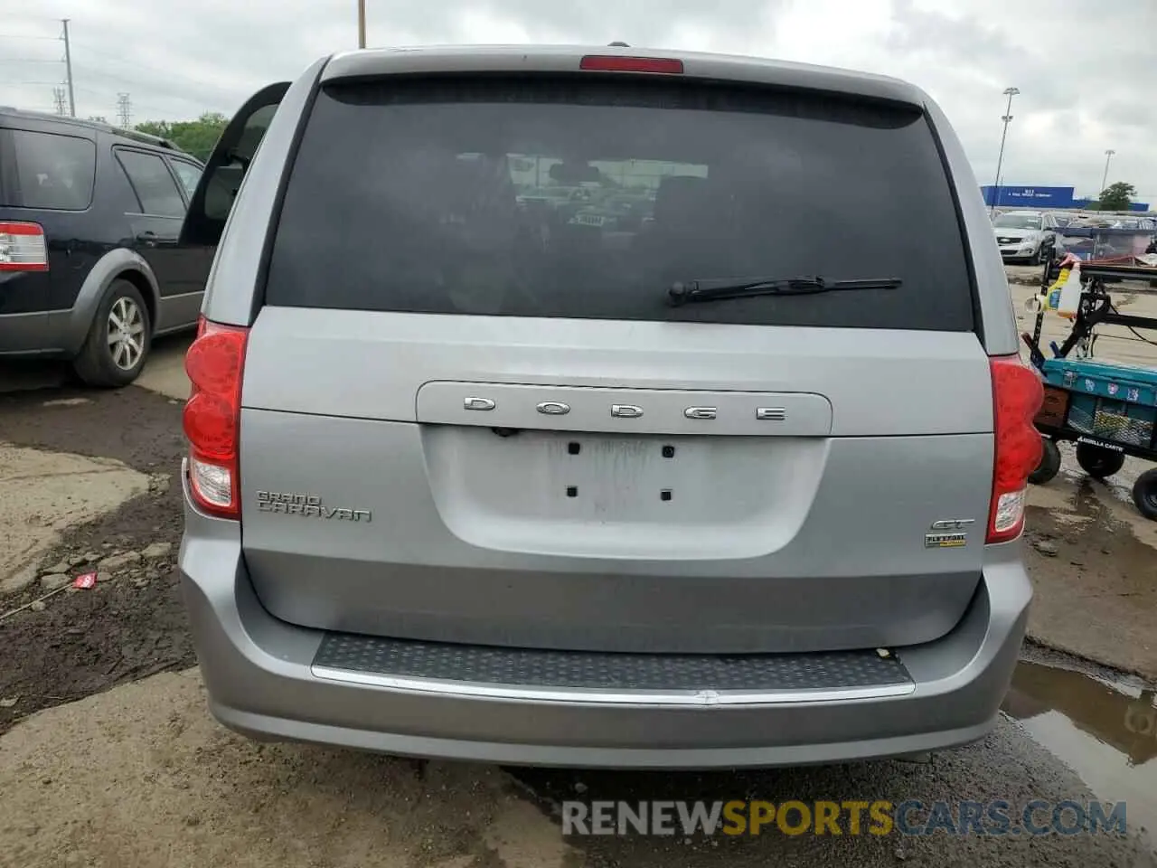 6 Photograph of a damaged car 2C4RDGEG2KR764306 DODGE CARAVAN 2019