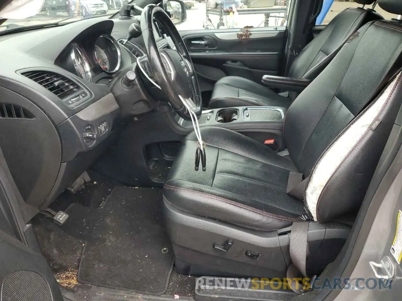7 Photograph of a damaged car 2C4RDGEG2KR764306 DODGE CARAVAN 2019