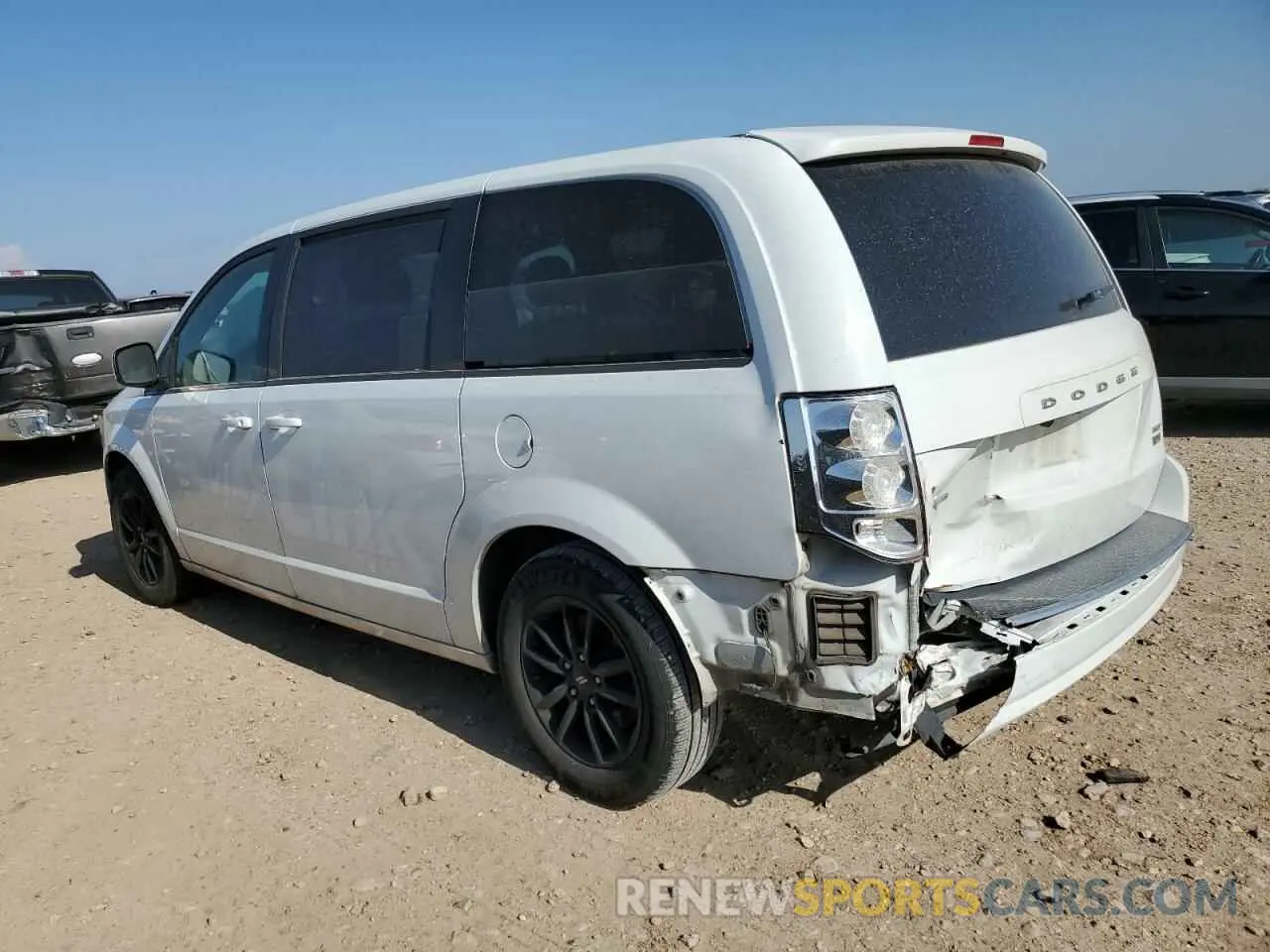 2 Photograph of a damaged car 2C4RDGEG2KR764547 DODGE CARAVAN 2019