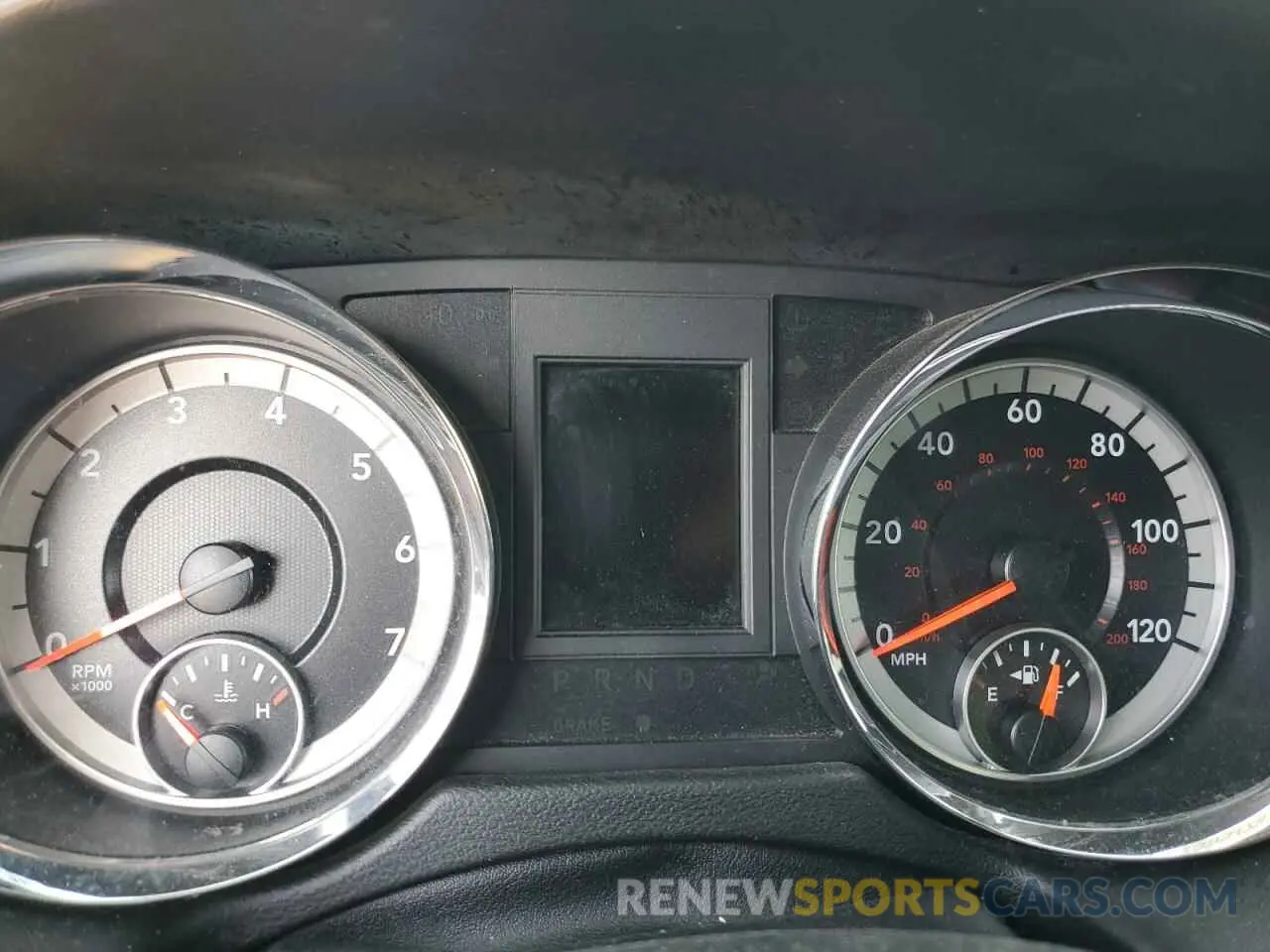9 Photograph of a damaged car 2C4RDGEG2KR764547 DODGE CARAVAN 2019