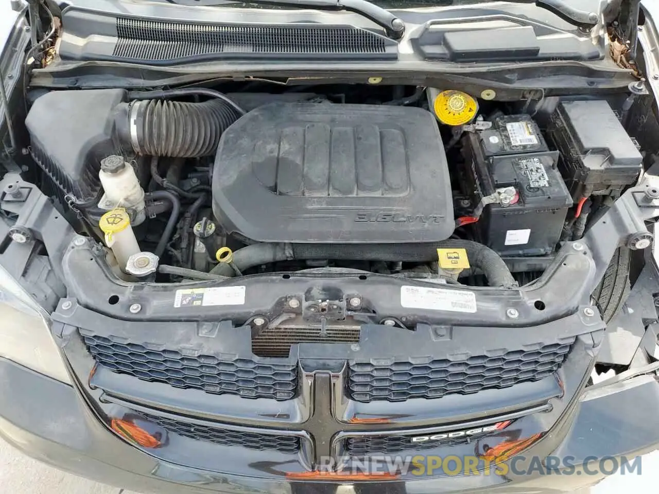 12 Photograph of a damaged car 2C4RDGEG3KR676820 DODGE CARAVAN 2019