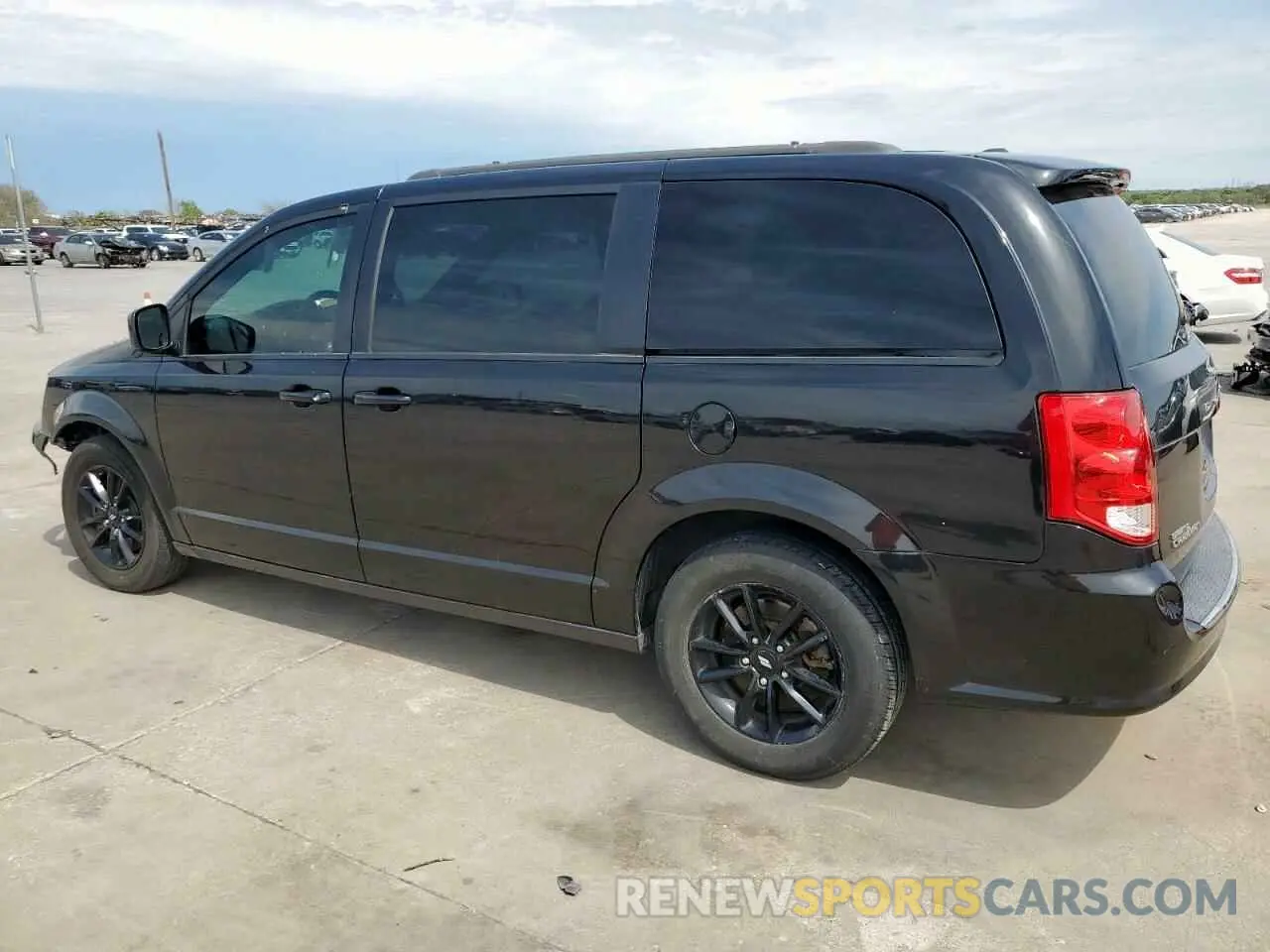 2 Photograph of a damaged car 2C4RDGEG3KR676820 DODGE CARAVAN 2019