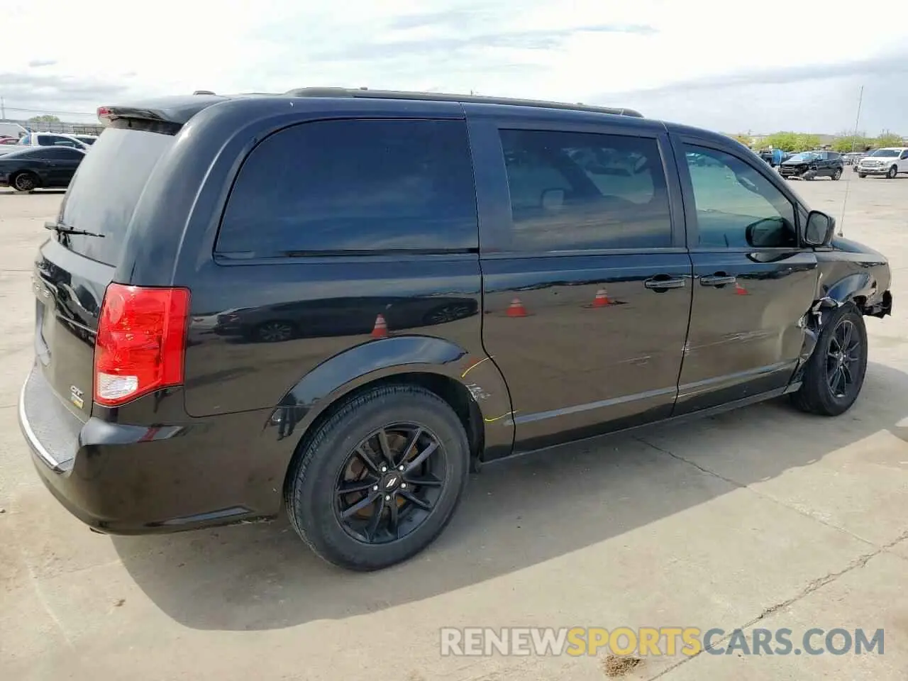 3 Photograph of a damaged car 2C4RDGEG3KR676820 DODGE CARAVAN 2019