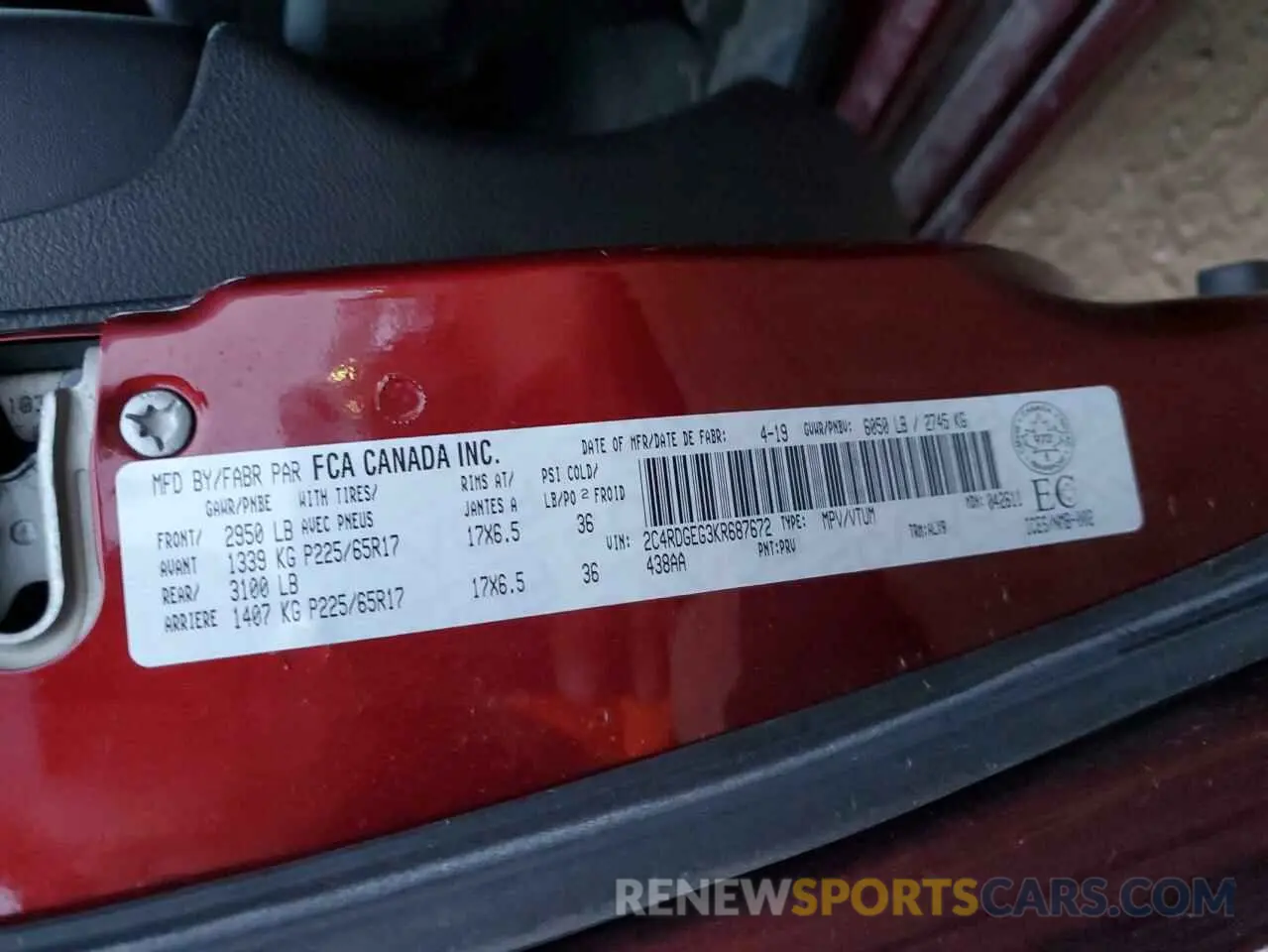13 Photograph of a damaged car 2C4RDGEG3KR687672 DODGE CARAVAN 2019