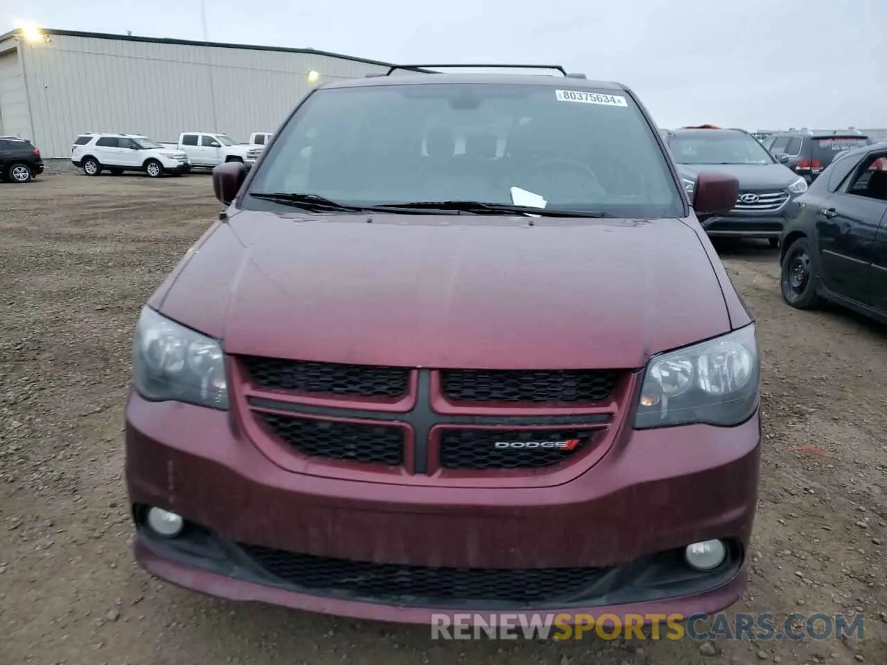 5 Photograph of a damaged car 2C4RDGEG3KR687672 DODGE CARAVAN 2019
