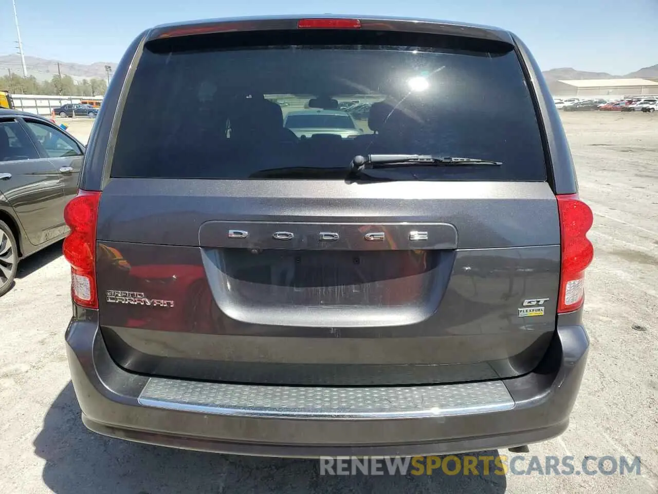 6 Photograph of a damaged car 2C4RDGEG4KR536257 DODGE CARAVAN 2019