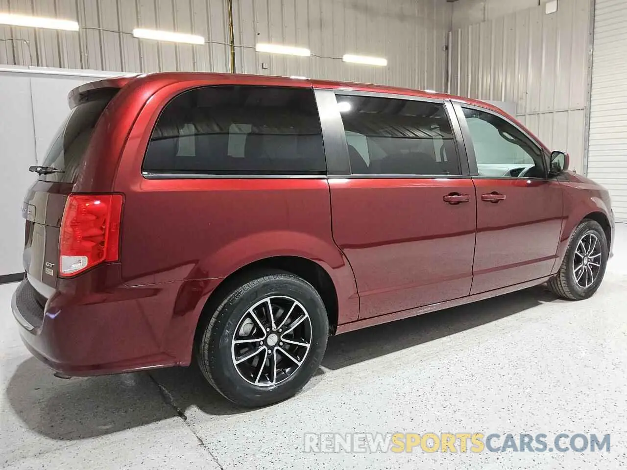 3 Photograph of a damaged car 2C4RDGEG4KR578962 DODGE CARAVAN 2019
