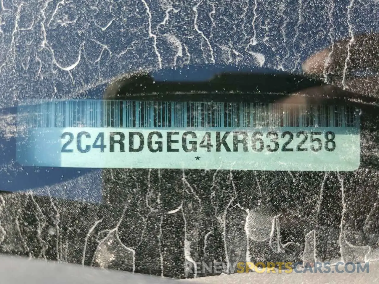 13 Photograph of a damaged car 2C4RDGEG4KR632258 DODGE CARAVAN 2019