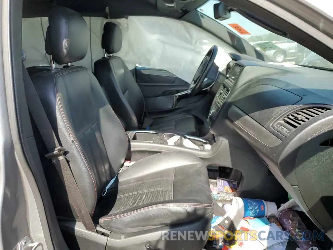 7 Photograph of a damaged car 2C4RDGEG4KR632258 DODGE CARAVAN 2019