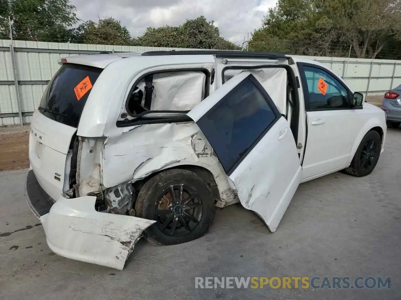 3 Photograph of a damaged car 2C4RDGEG4KR690709 DODGE CARAVAN 2019