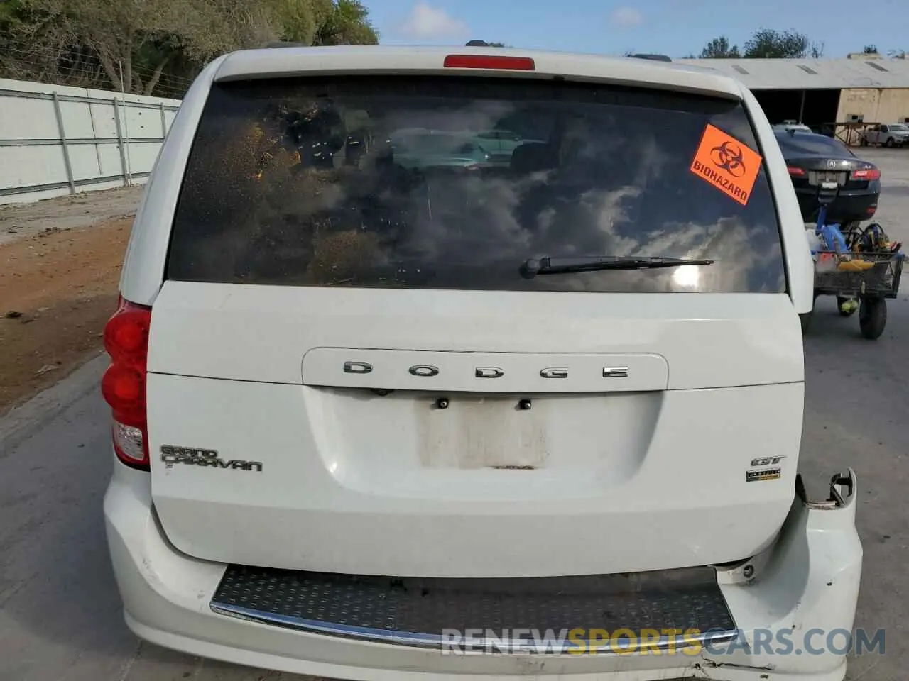 6 Photograph of a damaged car 2C4RDGEG4KR690709 DODGE CARAVAN 2019