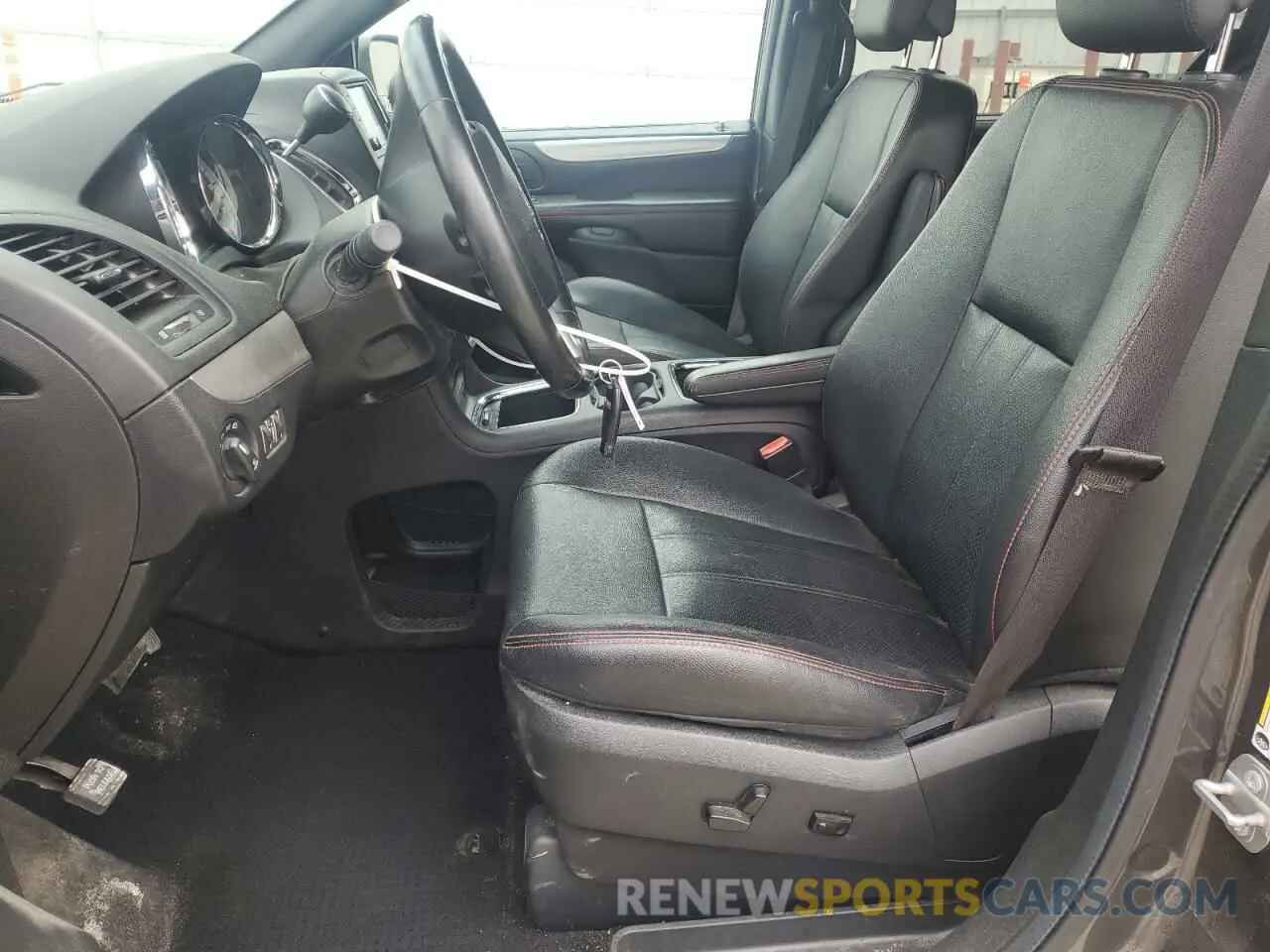 7 Photograph of a damaged car 2C4RDGEG4KR711459 DODGE CARAVAN 2019