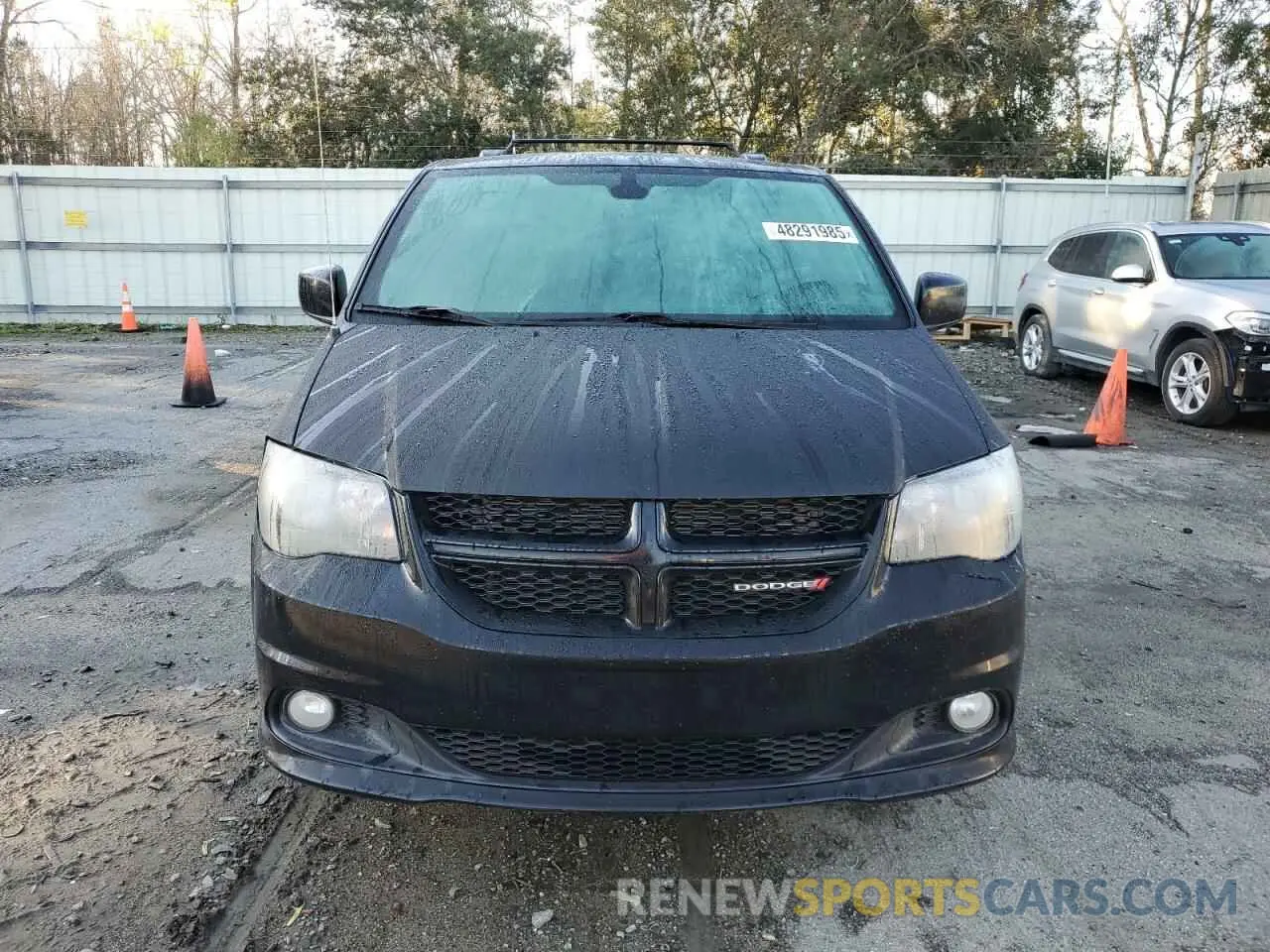 5 Photograph of a damaged car 2C4RDGEG4KR716872 DODGE CARAVAN 2019