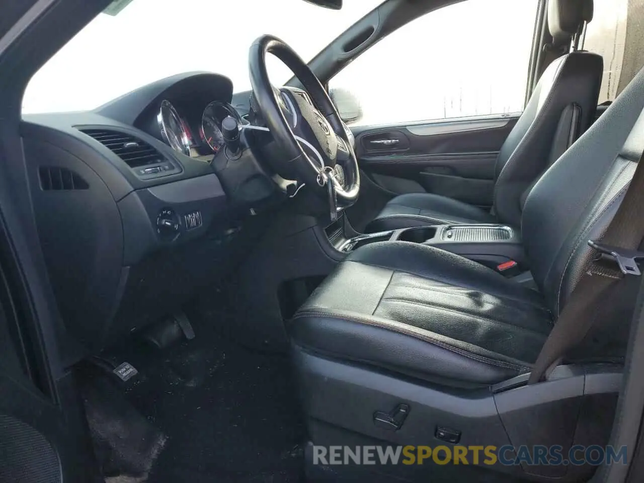 7 Photograph of a damaged car 2C4RDGEG4KR716872 DODGE CARAVAN 2019