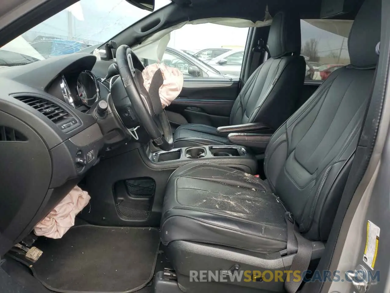 7 Photograph of a damaged car 2C4RDGEG5KR529558 DODGE CARAVAN 2019
