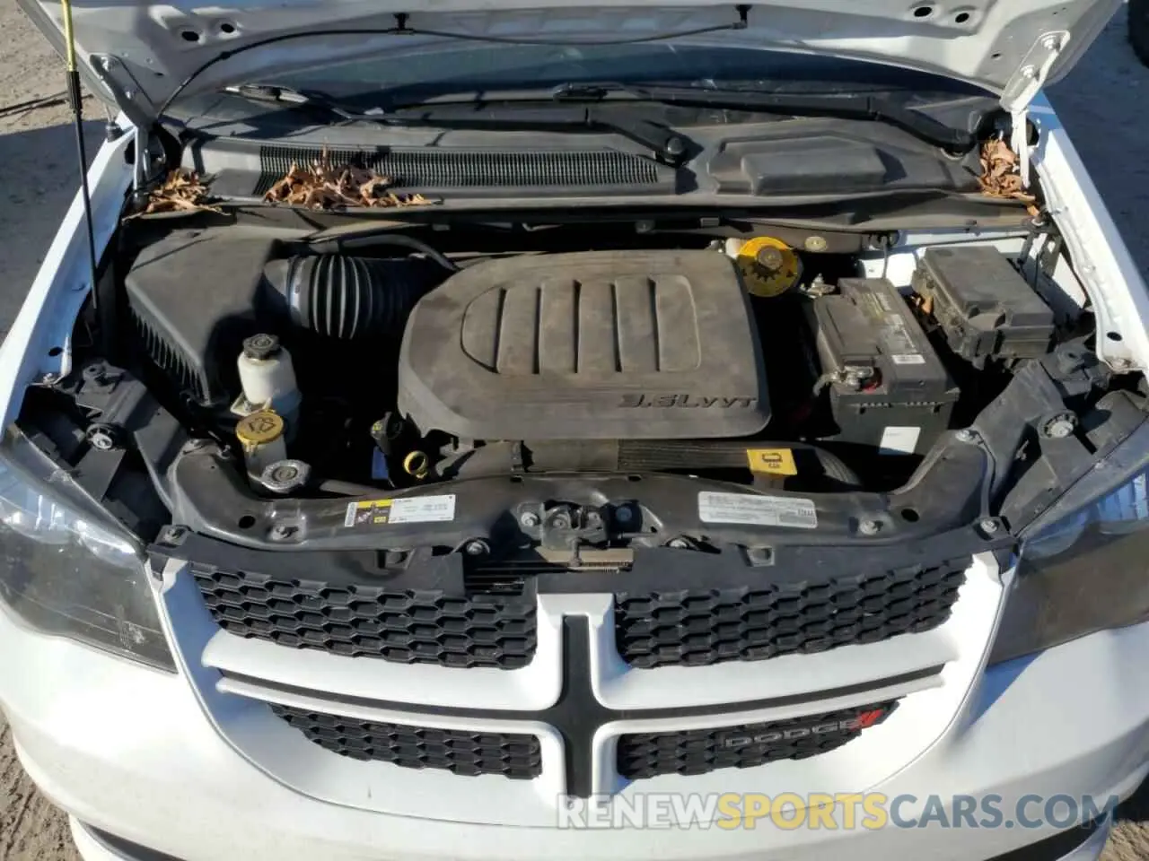 12 Photograph of a damaged car 2C4RDGEG5KR600564 DODGE CARAVAN 2019