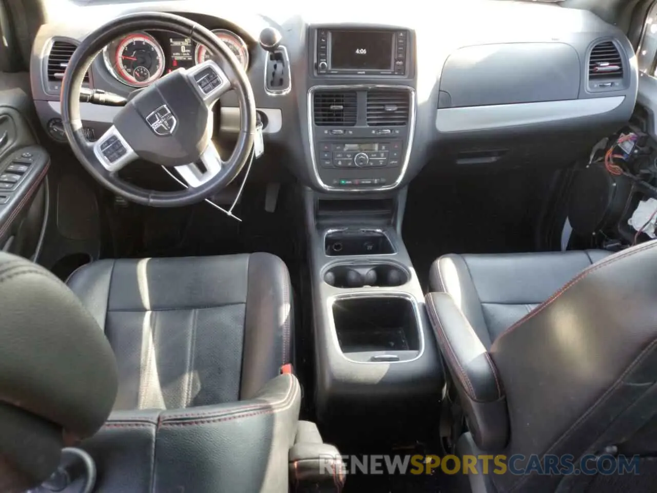 8 Photograph of a damaged car 2C4RDGEG5KR600564 DODGE CARAVAN 2019