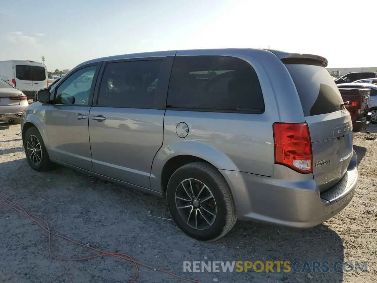 2 Photograph of a damaged car 2C4RDGEG5KR617980 DODGE CARAVAN 2019
