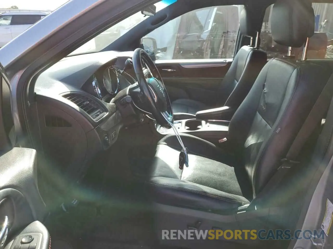 7 Photograph of a damaged car 2C4RDGEG5KR617980 DODGE CARAVAN 2019