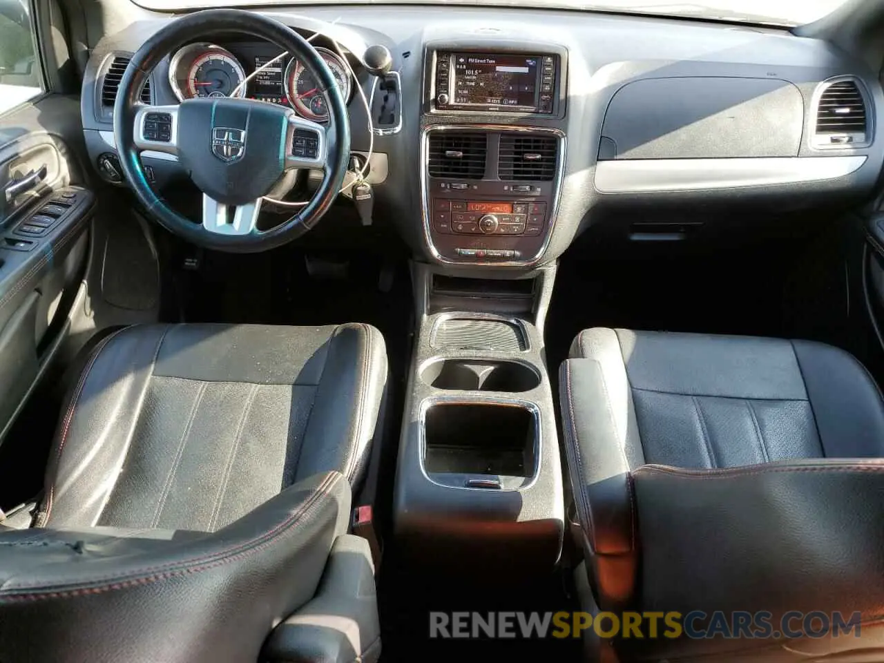 8 Photograph of a damaged car 2C4RDGEG5KR617980 DODGE CARAVAN 2019