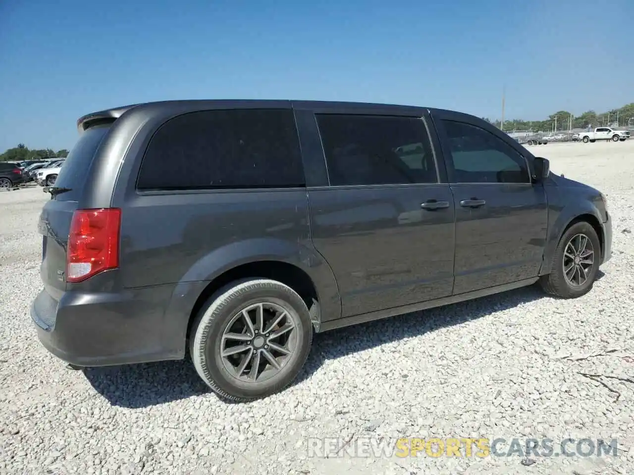 3 Photograph of a damaged car 2C4RDGEG5KR630776 DODGE CARAVAN 2019