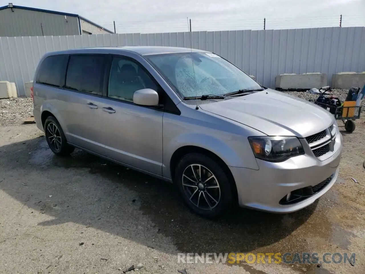 4 Photograph of a damaged car 2C4RDGEG5KR641471 DODGE CARAVAN 2019