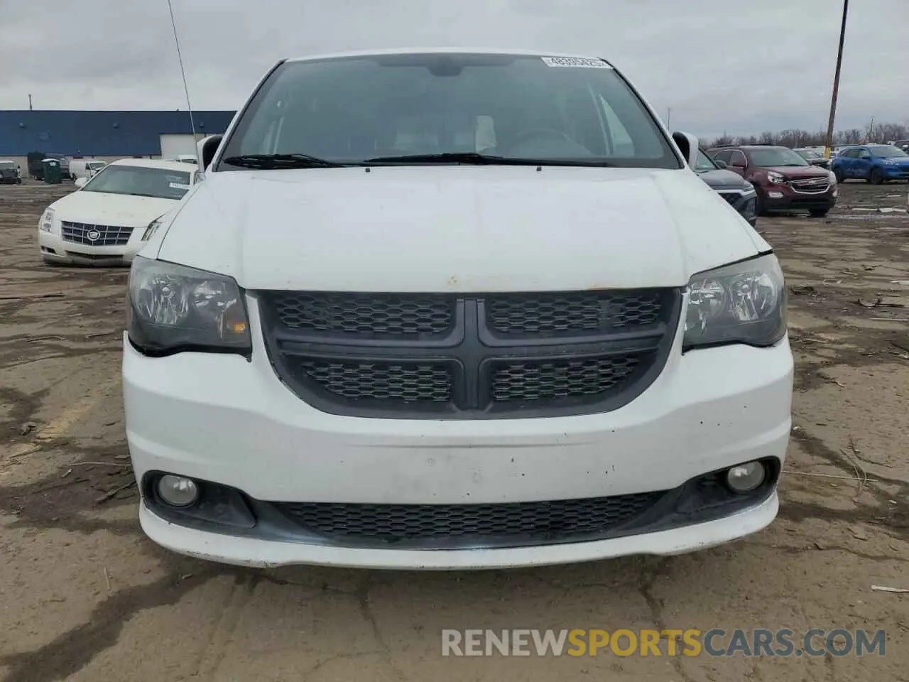 5 Photograph of a damaged car 2C4RDGEG5KR648341 DODGE CARAVAN 2019