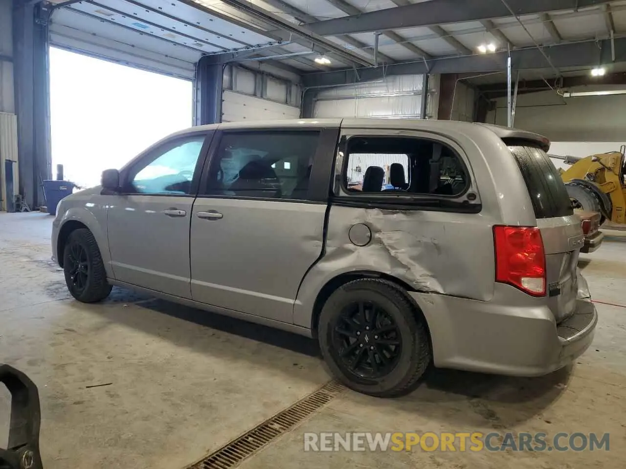 2 Photograph of a damaged car 2C4RDGEG5KR688239 DODGE CARAVAN 2019
