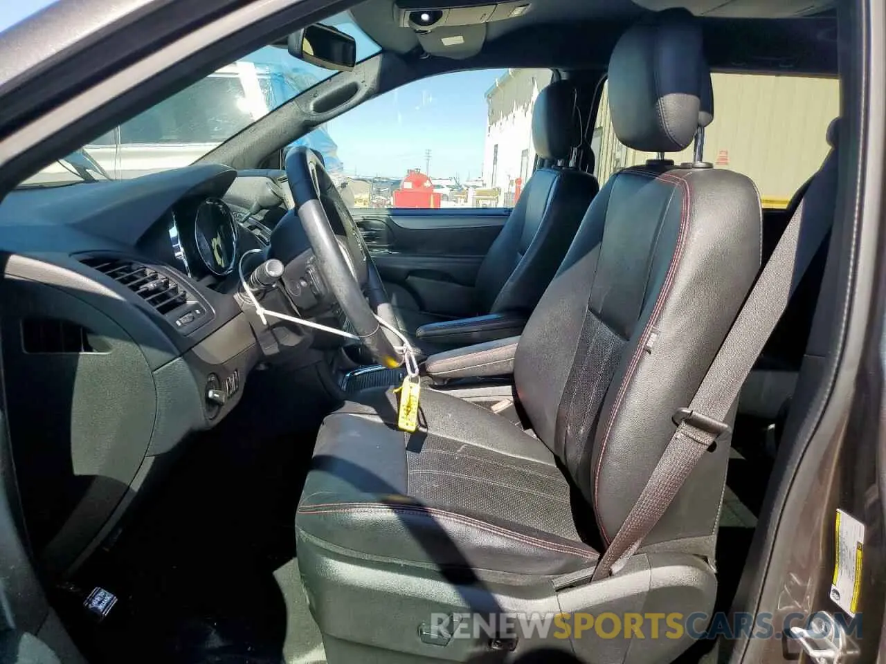 7 Photograph of a damaged car 2C4RDGEG6KR600654 DODGE CARAVAN 2019