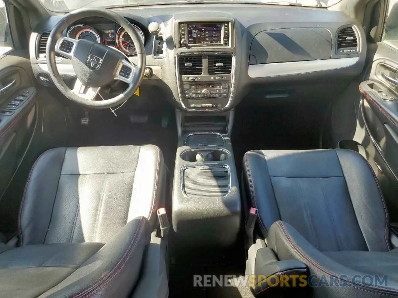 8 Photograph of a damaged car 2C4RDGEG6KR600654 DODGE CARAVAN 2019