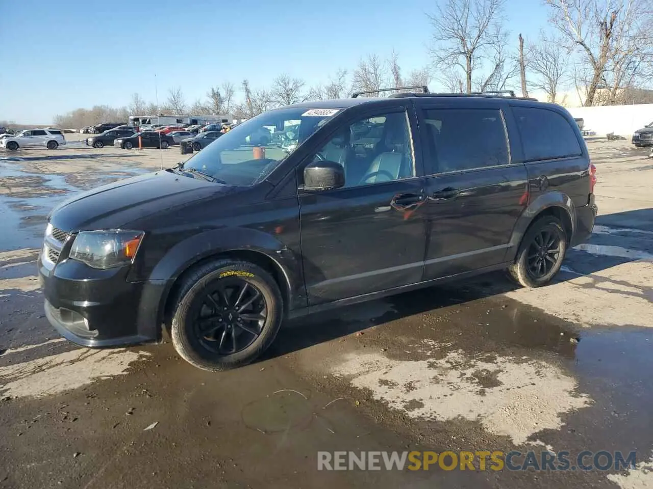 1 Photograph of a damaged car 2C4RDGEG6KR744558 DODGE CARAVAN 2019