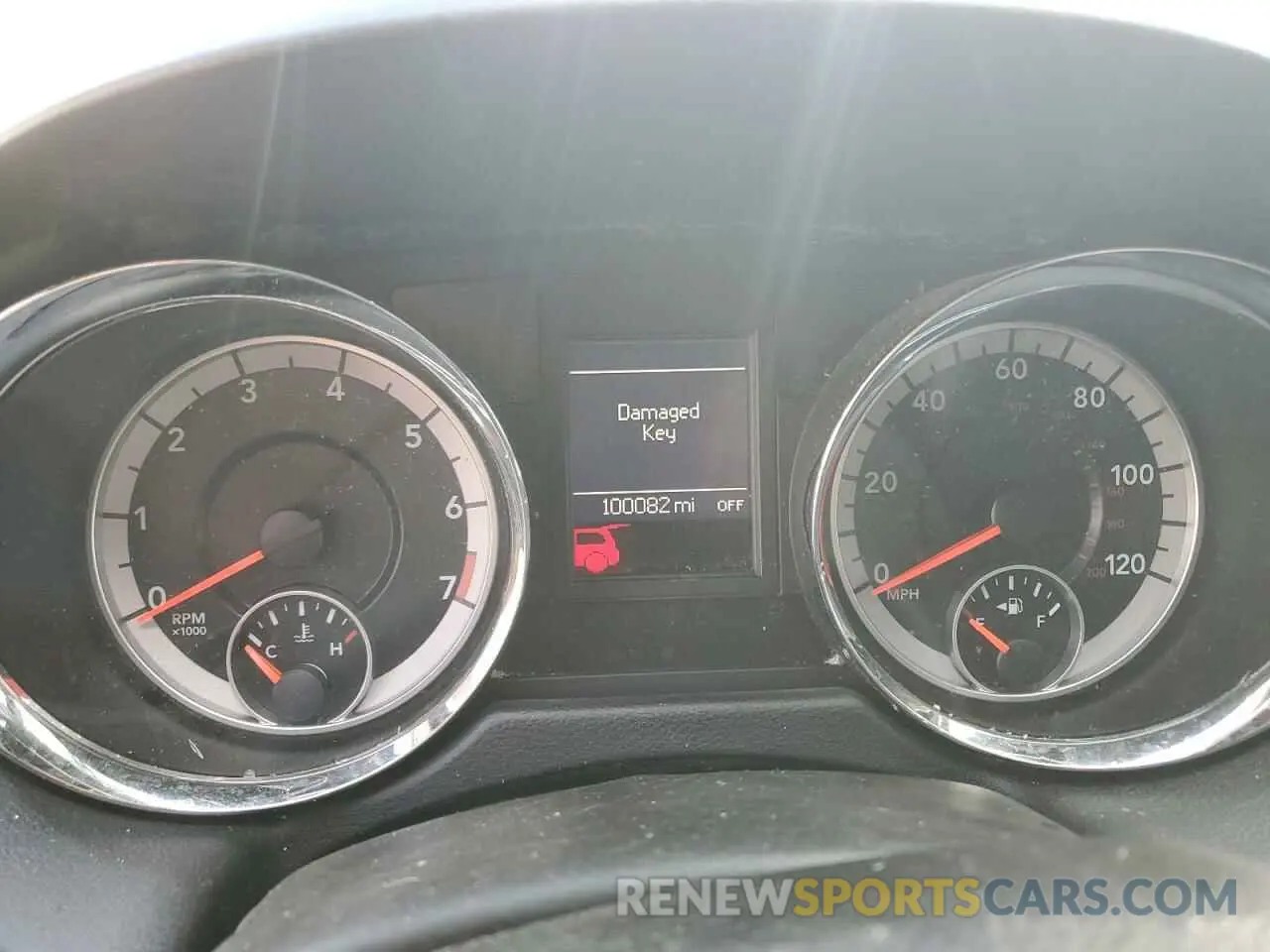 9 Photograph of a damaged car 2C4RDGEG6KR769945 DODGE CARAVAN 2019