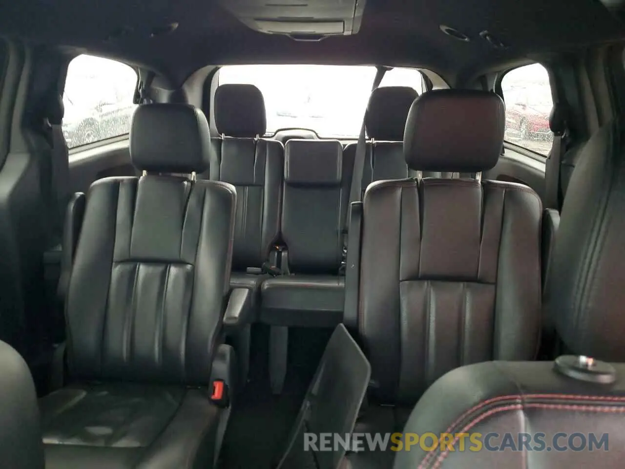 10 Photograph of a damaged car 2C4RDGEG7KR646252 DODGE CARAVAN 2019