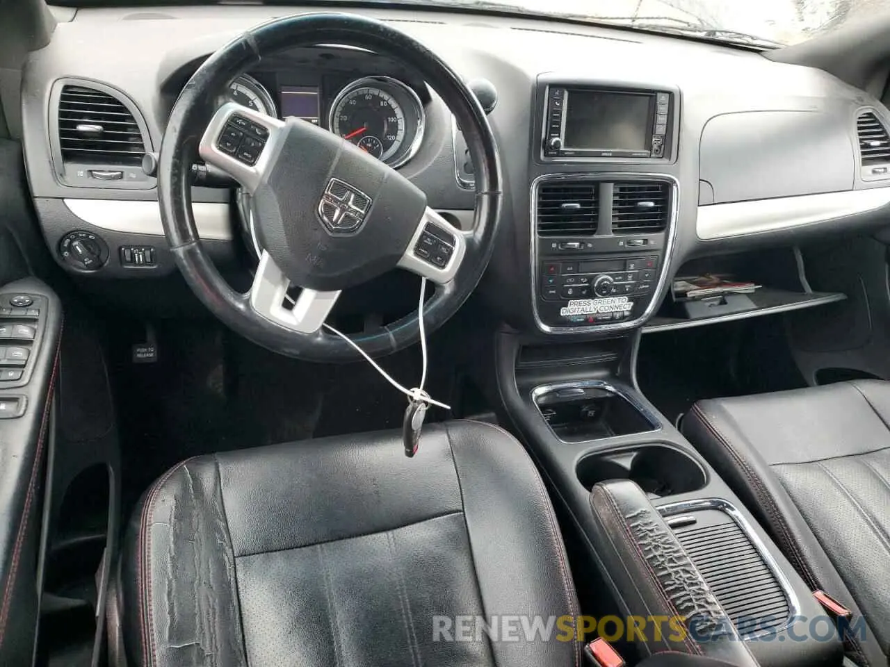 8 Photograph of a damaged car 2C4RDGEG7KR646252 DODGE CARAVAN 2019