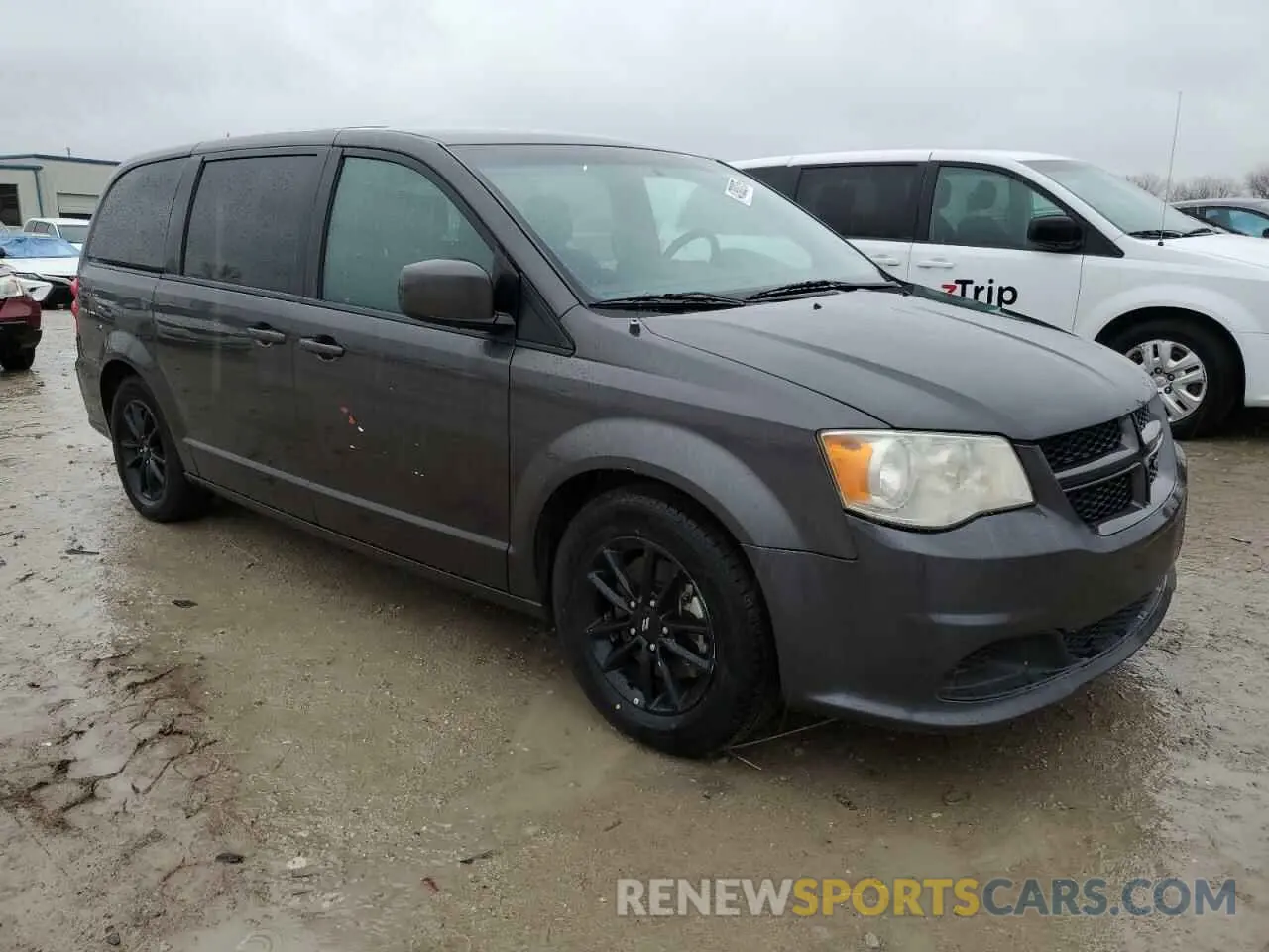 4 Photograph of a damaged car 2C4RDGEG7KR670437 DODGE CARAVAN 2019