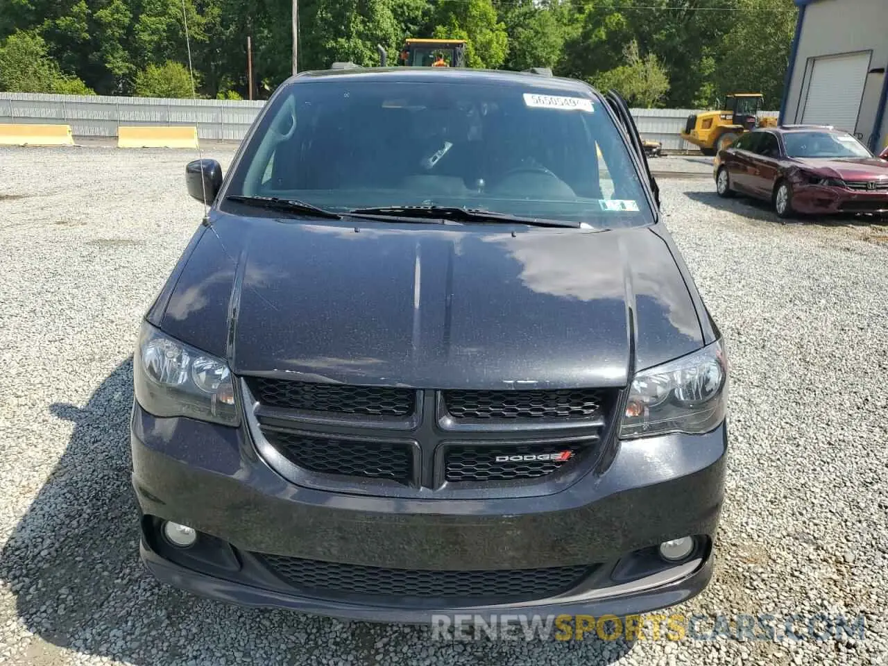 5 Photograph of a damaged car 2C4RDGEG7KR743564 DODGE CARAVAN 2019